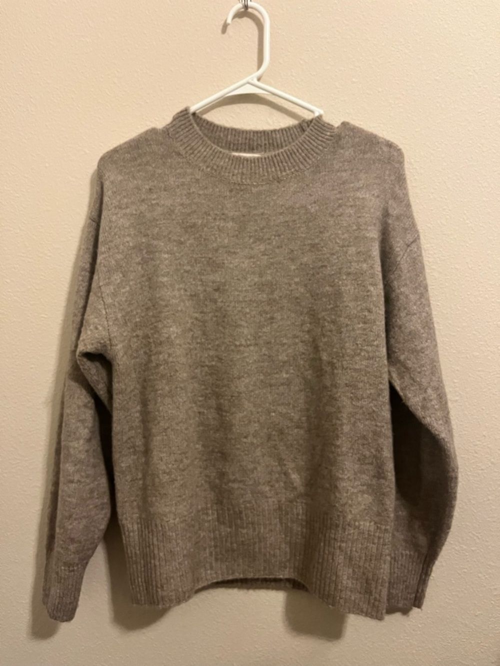 H&M Classic Crewneck Women’s Sweater in Light Taupe